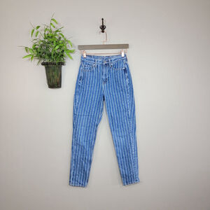 American Eagle High Rise Mom Railroad Pin Stripe Jeans Relaxed Tapered Fit AE 00
